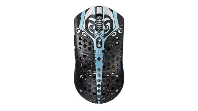Finalmouse-Starlight-12-Phantom.webp